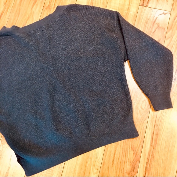 Abercrombie Fitch grey gray crop soft sweater v-neck winter athleisure - Picture 7 of 7